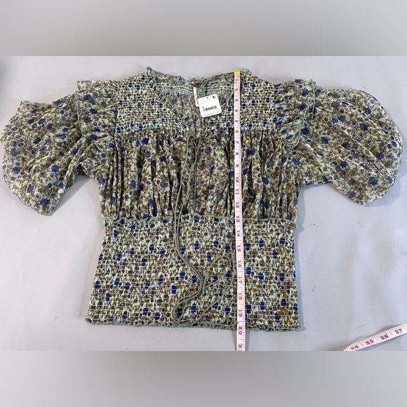 Free People Beatrice Ruffle Blouse Top Floral Printed Smocked‎ Cropped Sz S NWT - Picture 4 of 12